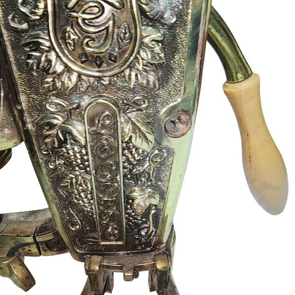LEGRALE EUC VINTAGE ANTIQUE BRASS & WOOD TABLE TOP BOTTLE OPENER CORK SCREW - Picture 2 of 8